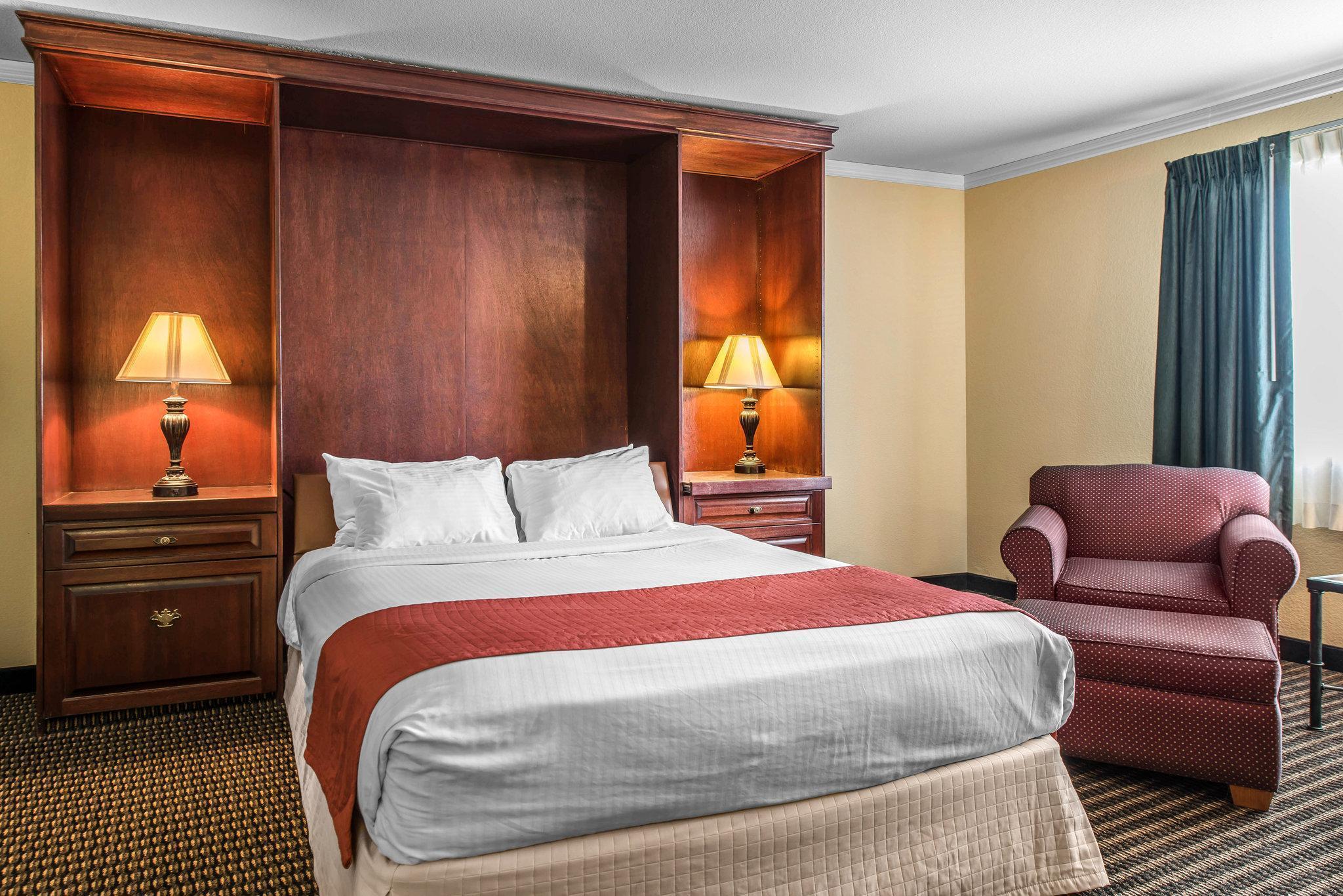 Travelodge By Wyndham Stratton Εξωτερικό φωτογραφία