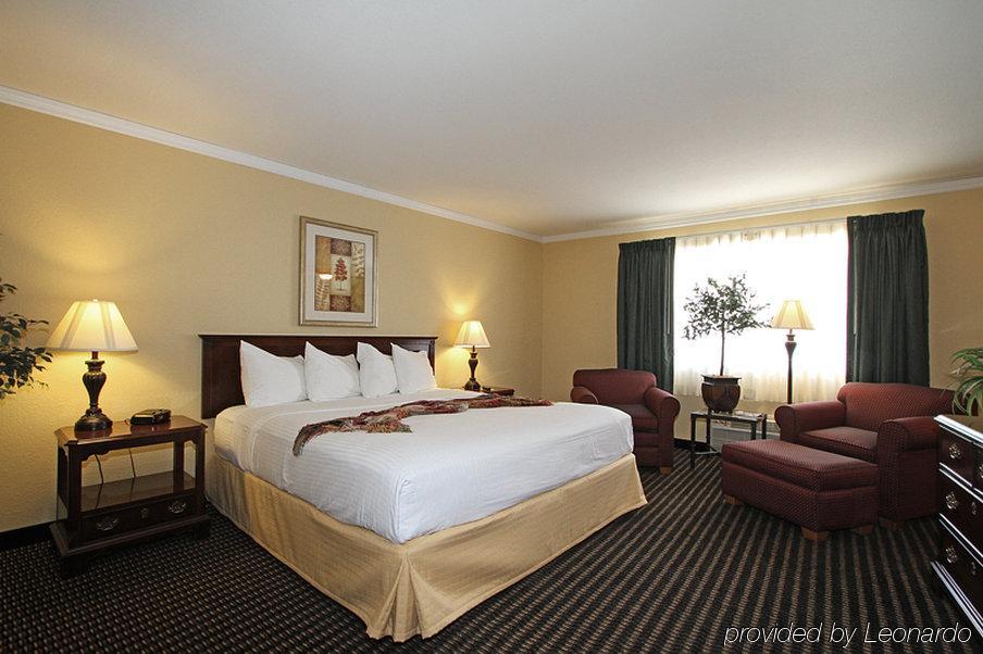 Travelodge By Wyndham Stratton Δωμάτιο φωτογραφία